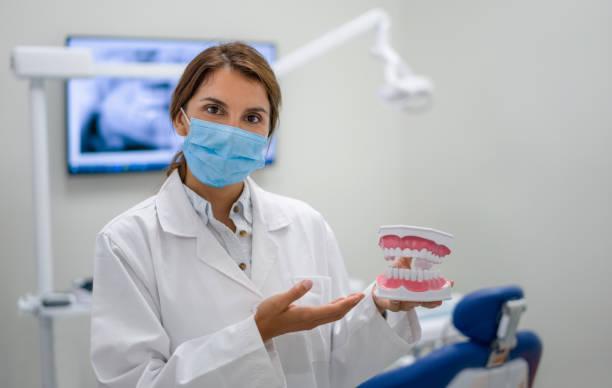 Best Dentist Open Late Near Me  in Swede Heaven, WA